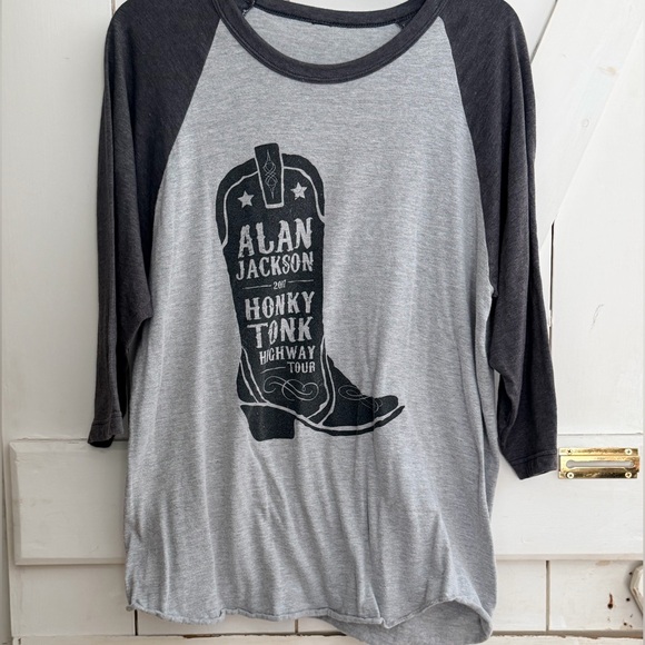 Tops - Alan Jackson Raglan Tee